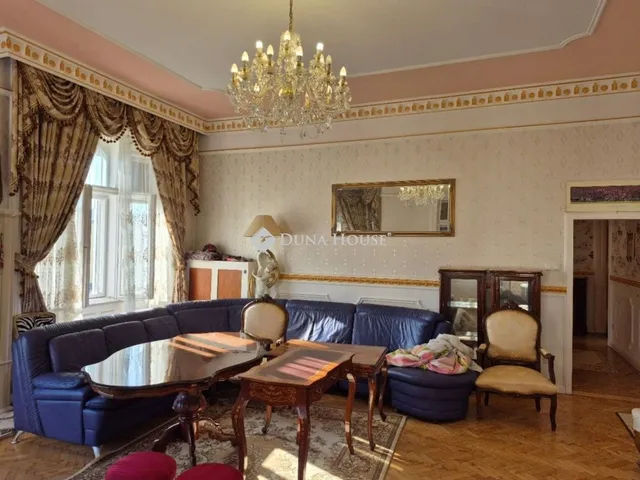 Eladó lakás Győr 83 nm