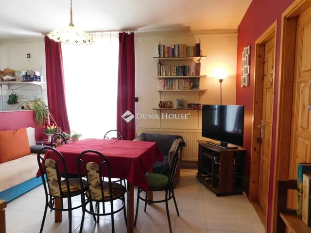 Eladó ház Győr, Újváros 208 nm