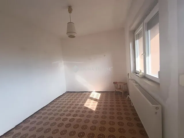 Eladó ház Ácsteszér 152 nm