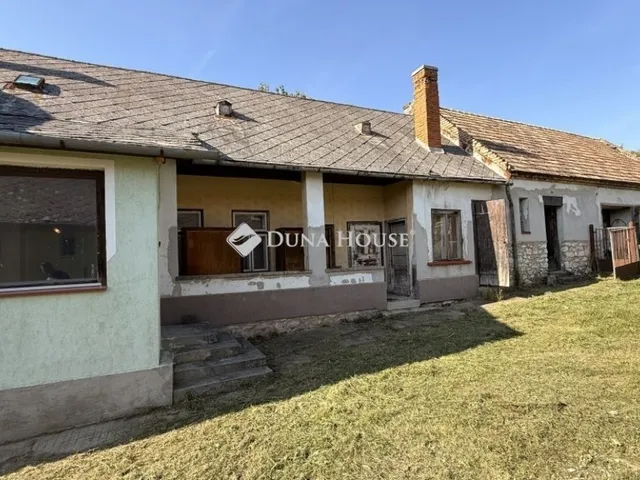 Eladó ház Bakonyszentkirály 118 nm