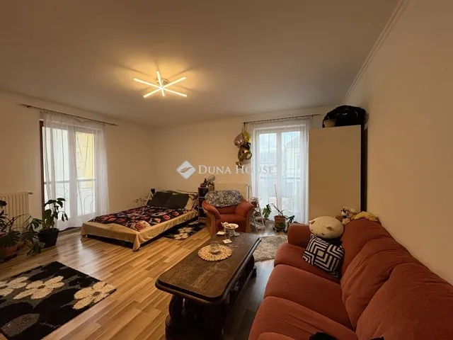 Eladó lakás Győr, Sziget 82 nm