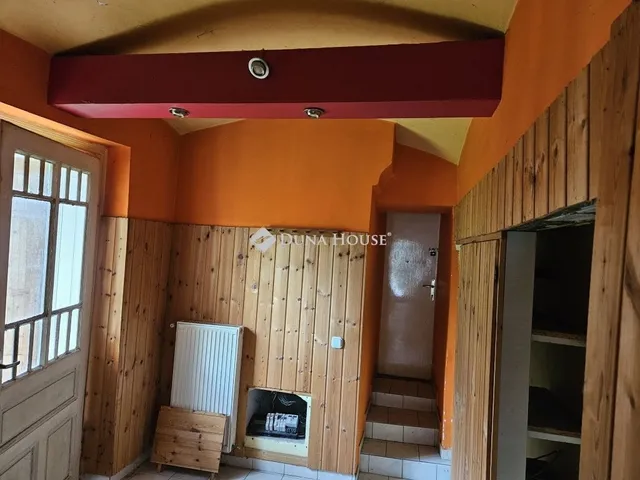 Eladó ház Bakonypéterd 48 nm