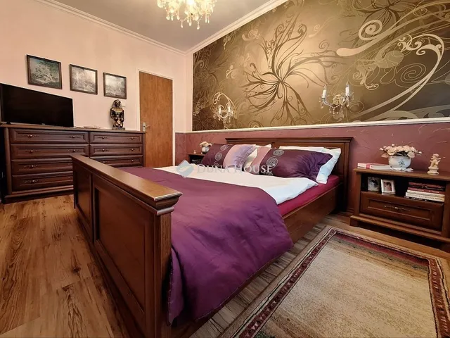 Eladó ház Abda 189 nm