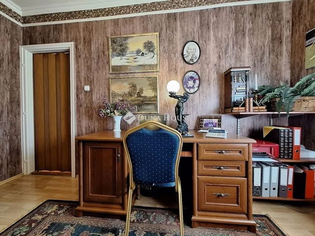 Eladó ház Abda 189 nm