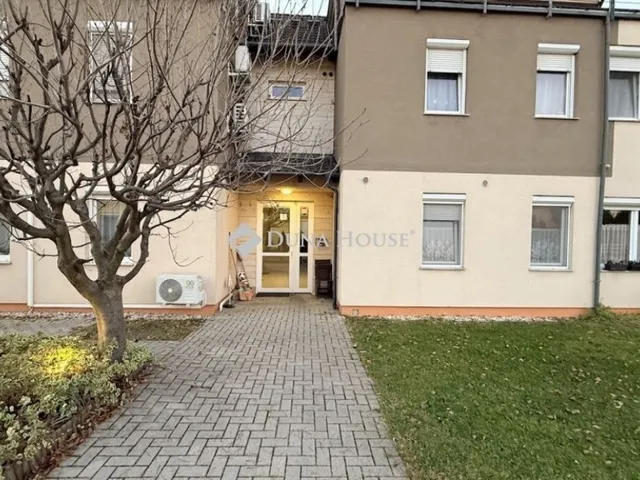 Eladó lakás Győr, Ménfőcsanak 76 nm