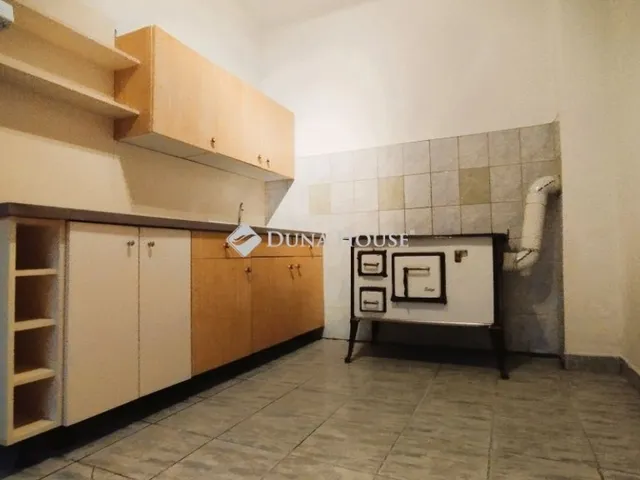 Eladó ház Vát 110 nm