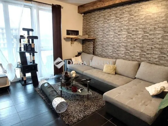 Eladó lakás Győr 42 nm