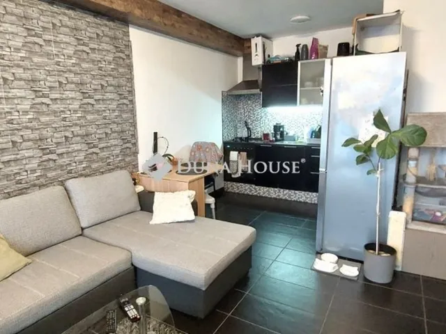 Eladó lakás Győr 42 nm