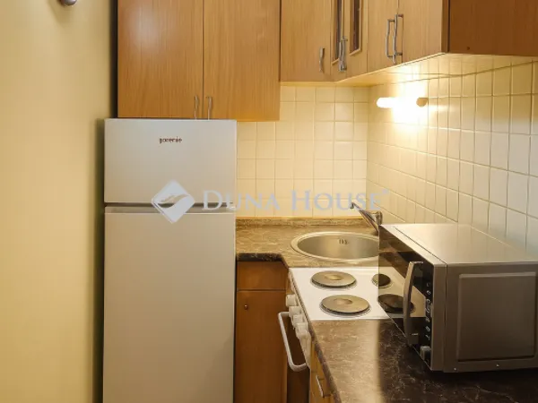 Eladó lakás Győr 30 nm