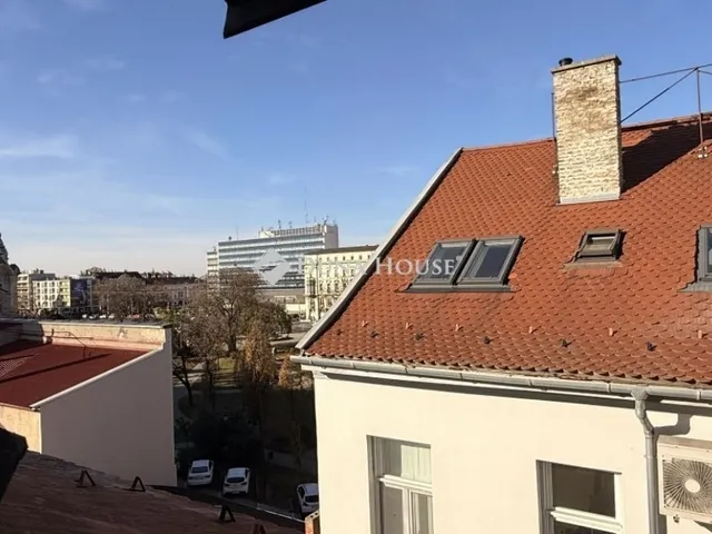 Eladó lakás Győr, Belváros 74 nm