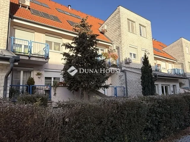 Eladó lakás Győr, Szabadhegy 140 nm