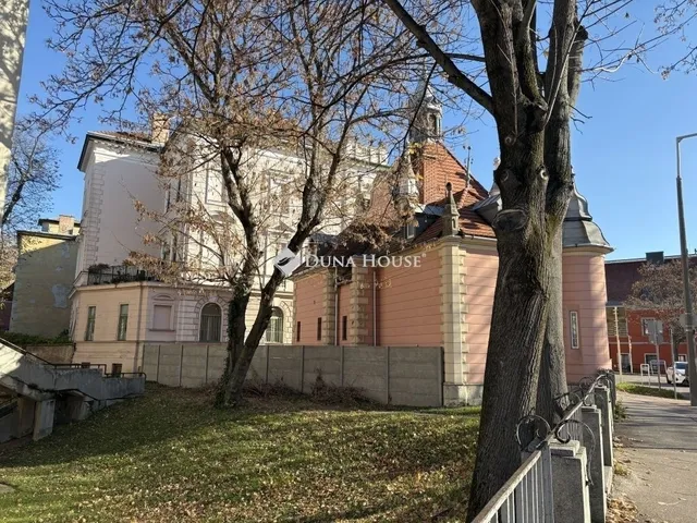 Eladó lakás Győr 105 nm