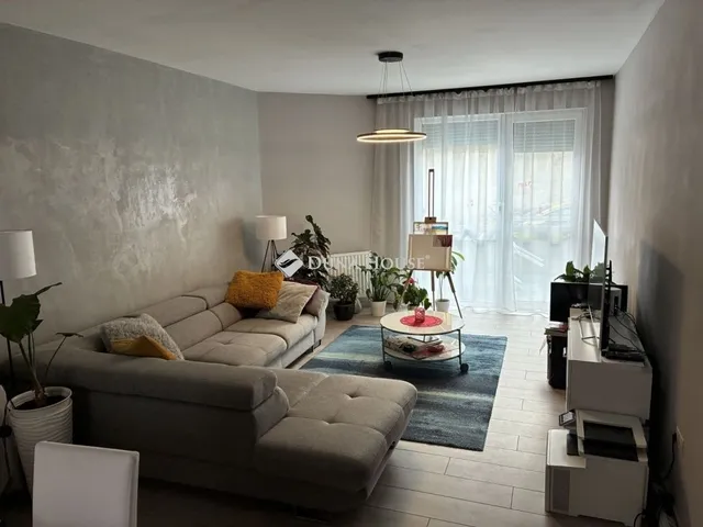 Eladó lakás Győr, Likócs 91 nm