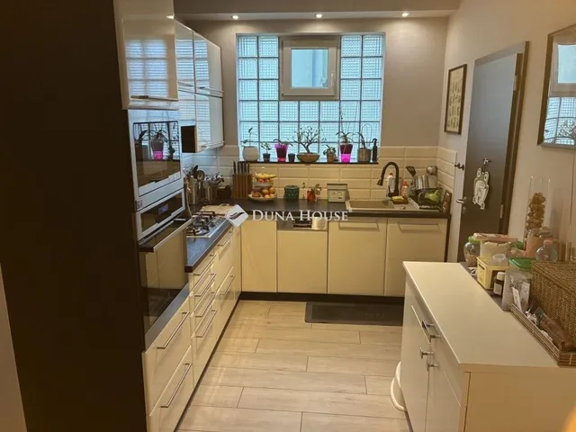 Eladó lakás Győr, Likócs 91 nm