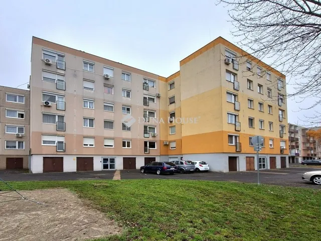 Eladó lakás Győr, Szabadhegy 49 nm