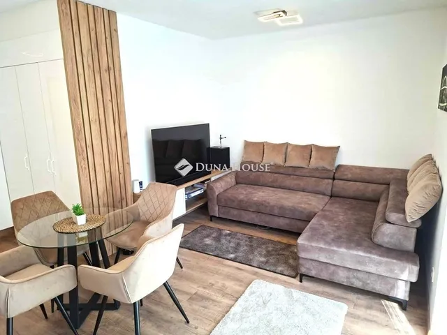 Eladó lakás Győr 39 nm