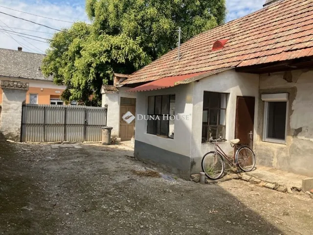 Eladó ház Lébény 85 nm