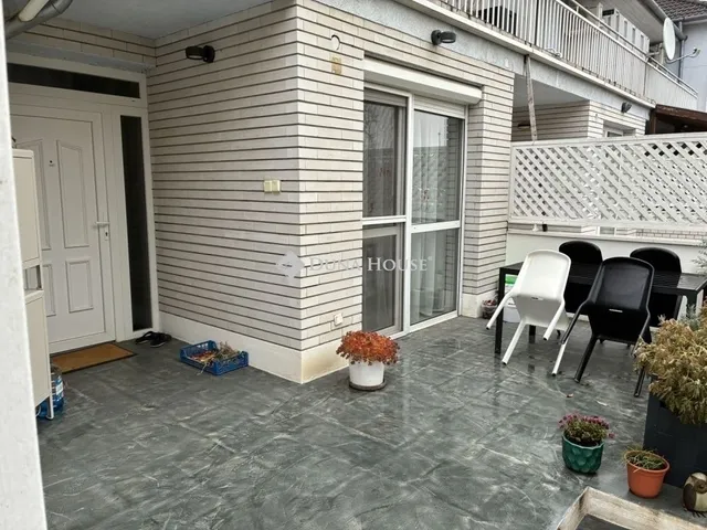 Eladó lakás Győr 91 nm