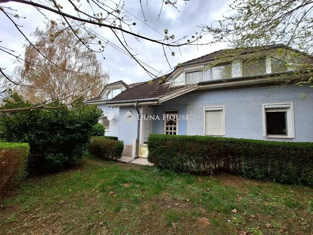 Eladó lakás Győrladamér 94 nm