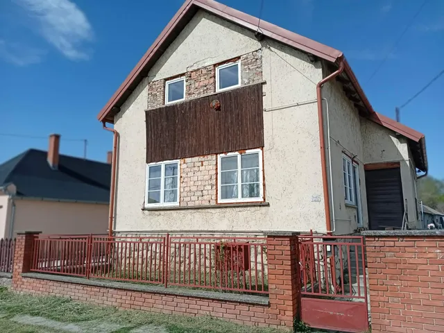 Eladó ház Bársonyos 103 nm