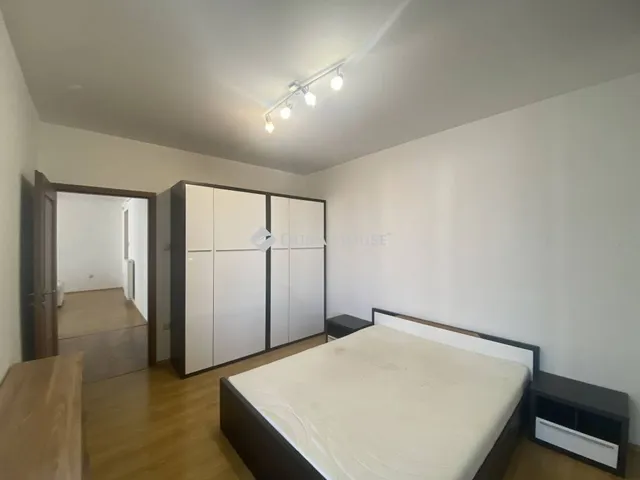 Kiadó lakás Győr, Révfalu 75 nm