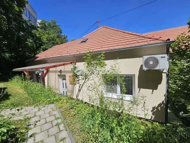 Eladó lakás Veszprém 42 nm
