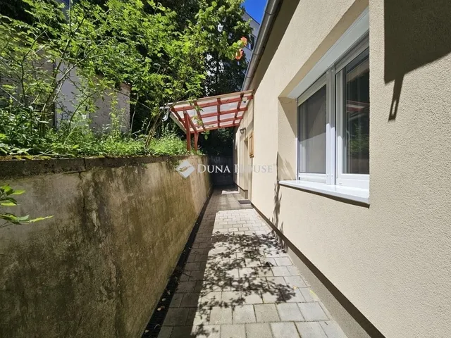 Eladó lakás Veszprém 42 nm