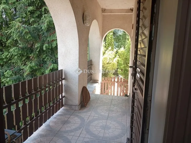 Eladó ház Győr 367 nm