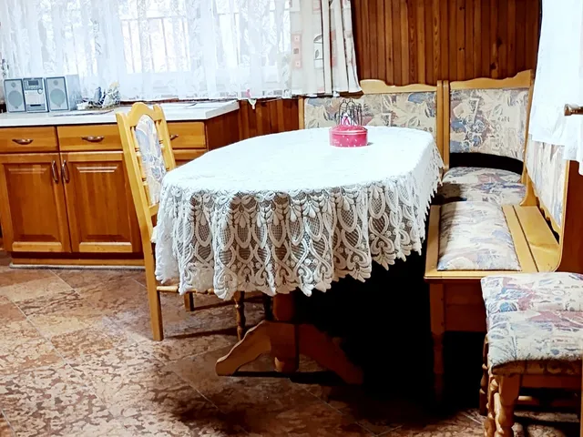 Eladó ház Sárisáp 200 nm