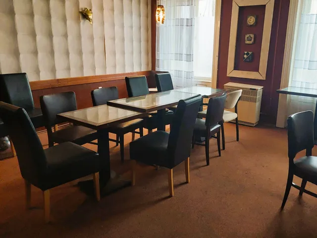Eladó kereskedelmi és ipari ingatlan Szolnok, Belváros 131 nm