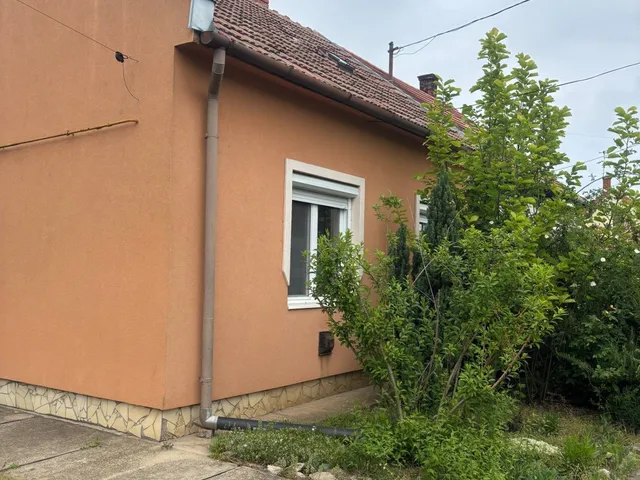 Eladó ház Szolnok, Szandaszőlős 52 nm