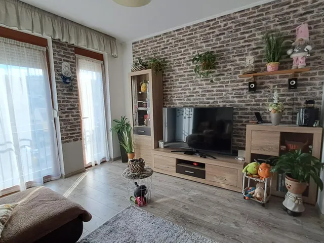 Eladó lakás Dorog 60 nm