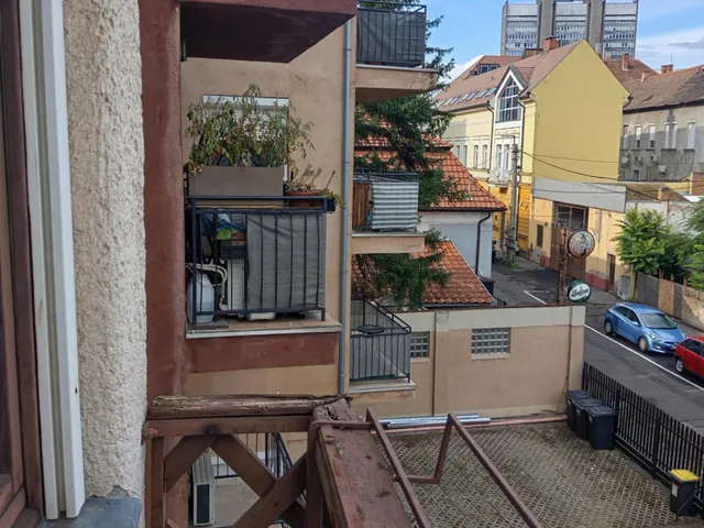 Eladó lakás Szolnok, Belváros 80 nm