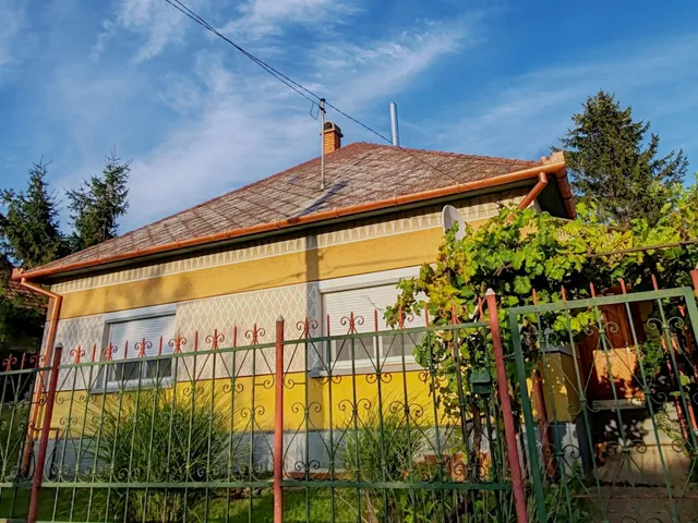 Eladó ház Kőröstetétlen 71 nm