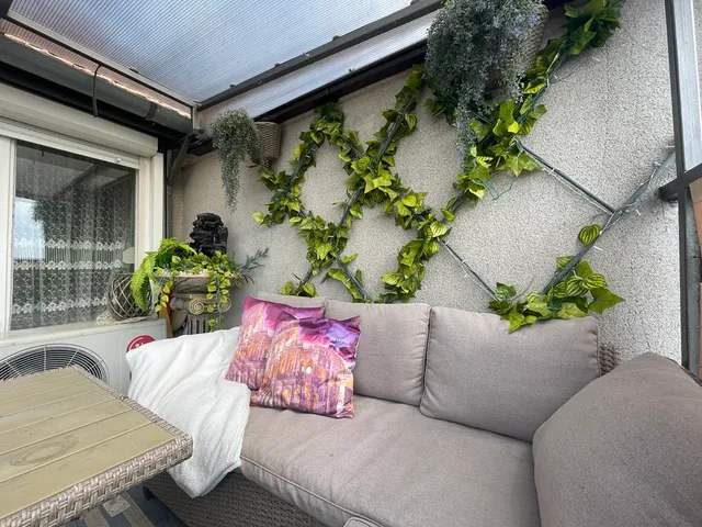 Eladó lakás Szolnok, Belváros 150 nm