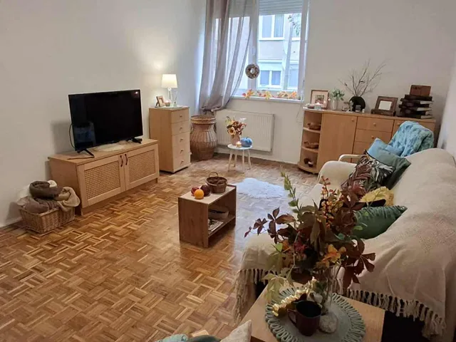 Eladó lakás Nyergesújfalu 38 nm