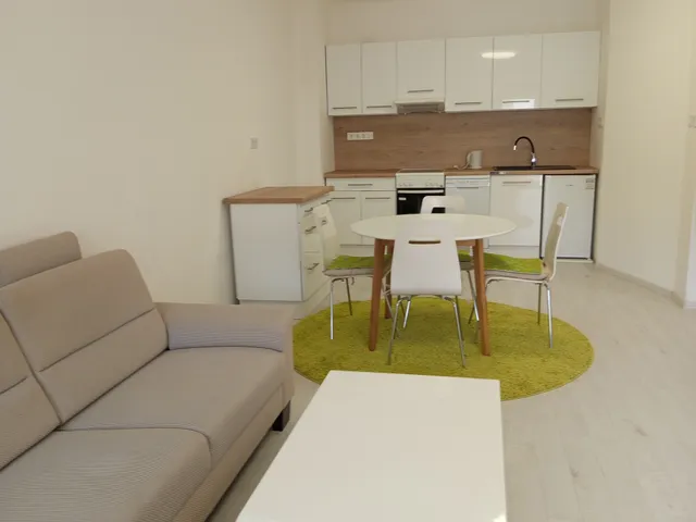 Kiadó lakás Szolnok, Belváros 84 nm