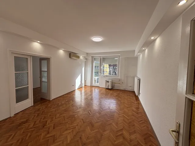 Eladó lakás Szolnok 59 nm