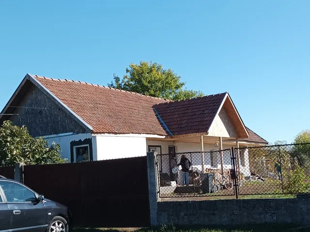 Eladó ház Szentlőrinckáta 72 nm