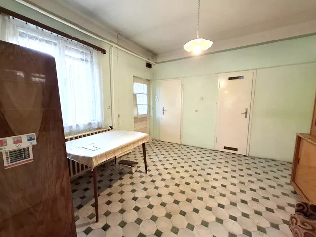 Eladó ház Szolnok, Tó 70 nm