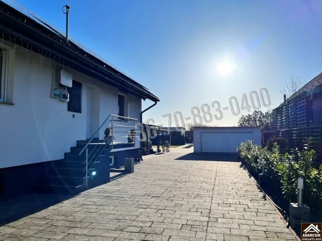 Eladó ház Dabas, Városközpont 220 nm