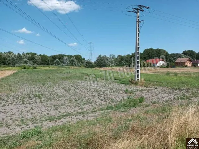 Eladó telek Dabas 3745 nm