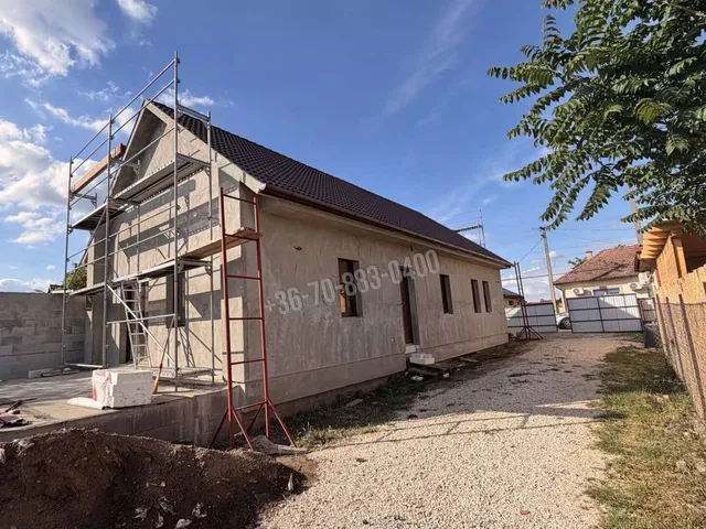Eladó ház Újhartyán 99 nm