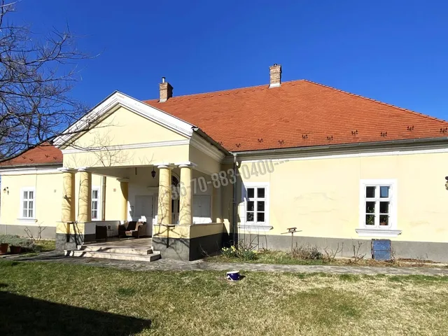 Eladó ház Dabas 213 nm