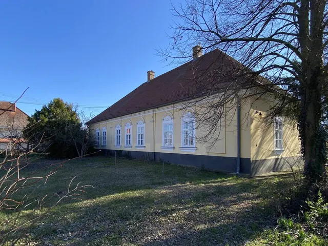 Eladó ház Dabas 213 nm