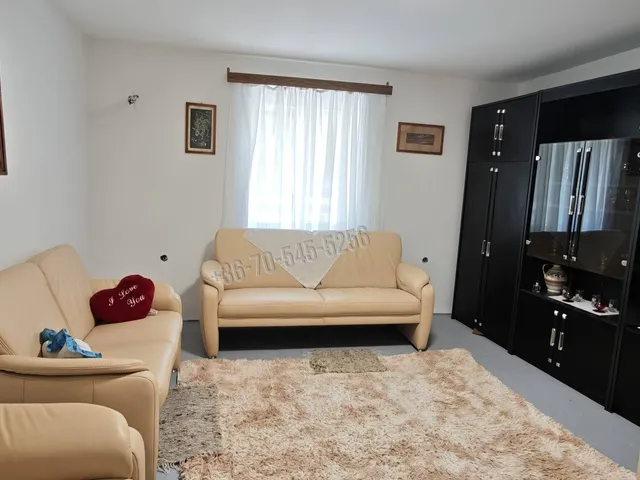 Eladó ház Táborfalva 80 nm