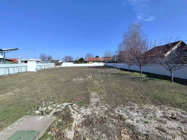 Kiadó telek Dabas, Városközpont 1460 nm