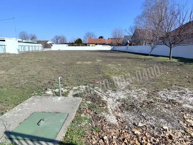 Kiadó telek Dabas, Városközpont 1460 nm