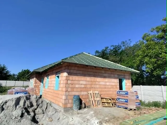 Eladó ház Újhartyán 132 nm