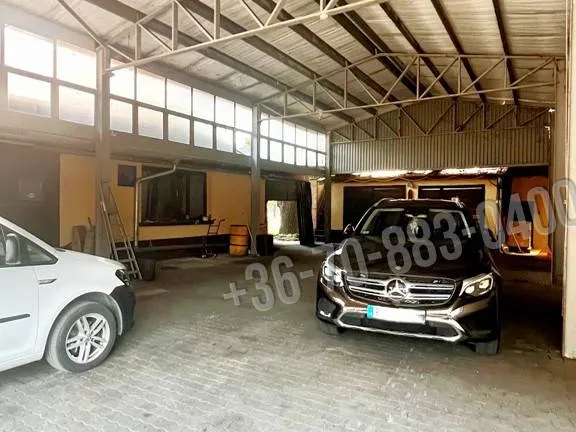 Eladó kereskedelmi és ipari ingatlan Dabas 200 nm